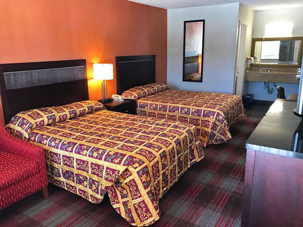 Americas Best Value Inn Richmond South Bellwood Oda fotoğraf