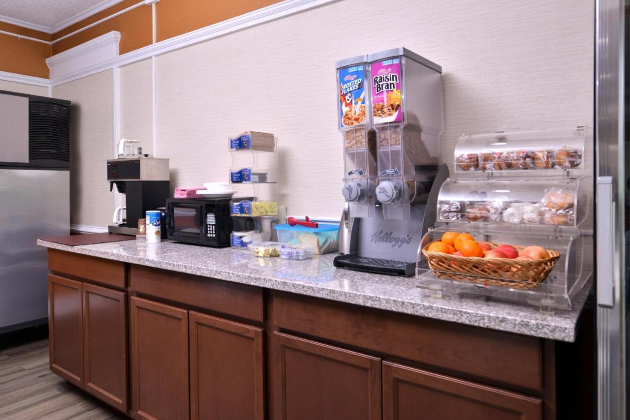Americas Best Value Inn Richmond South Bellwood Dış mekan fotoğraf